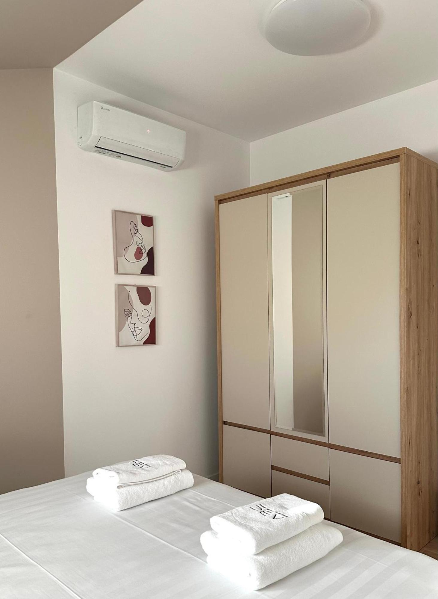 Abc Apartment Blloku Center Tiranë Luaran gambar
