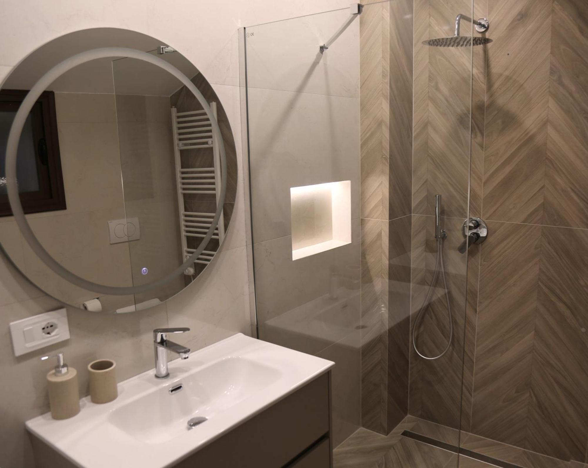 Abc Apartment Blloku Center Tiranë Luaran gambar